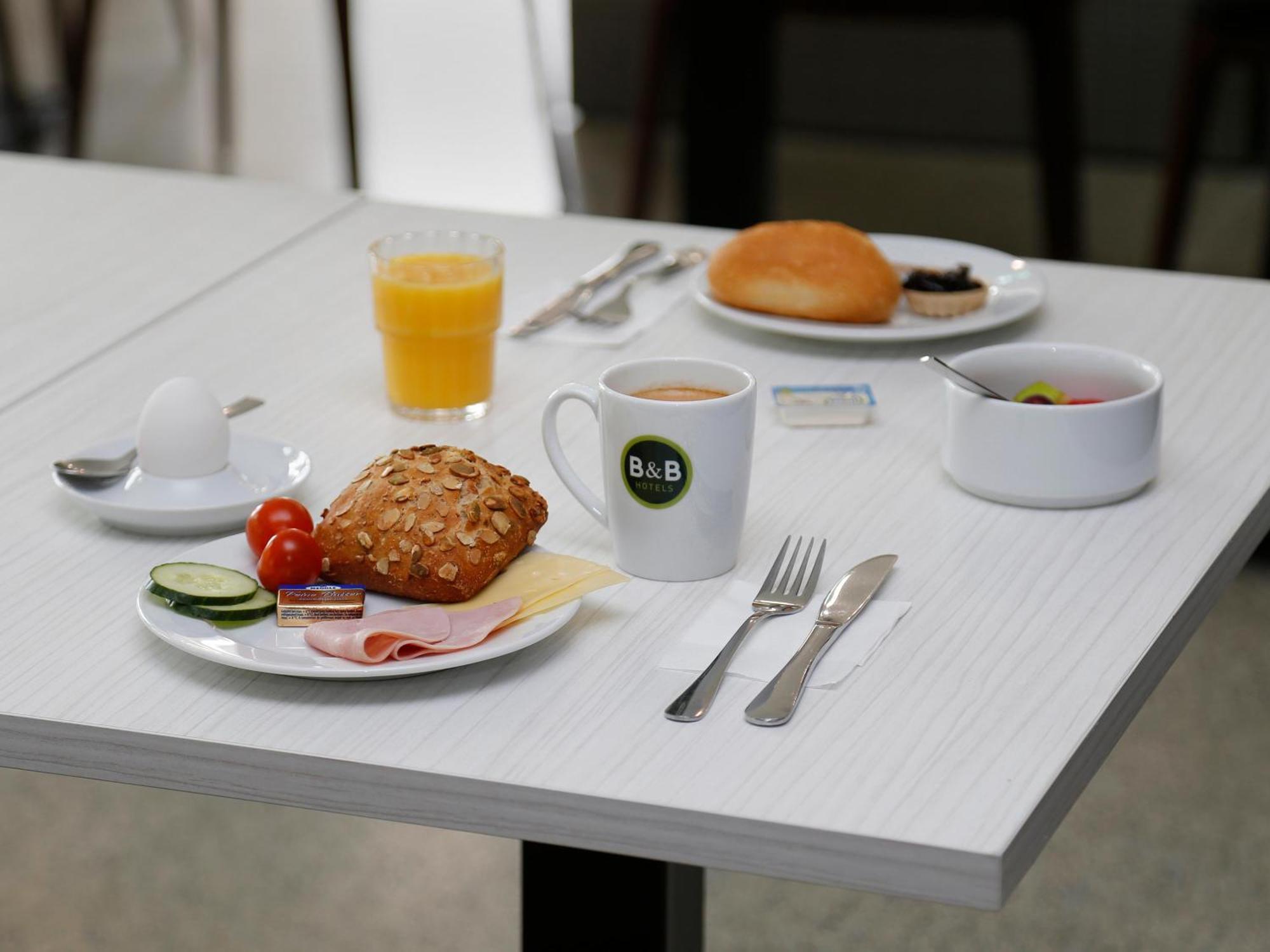 B&B Hotel Berlin-Adlershof Екстериор снимка