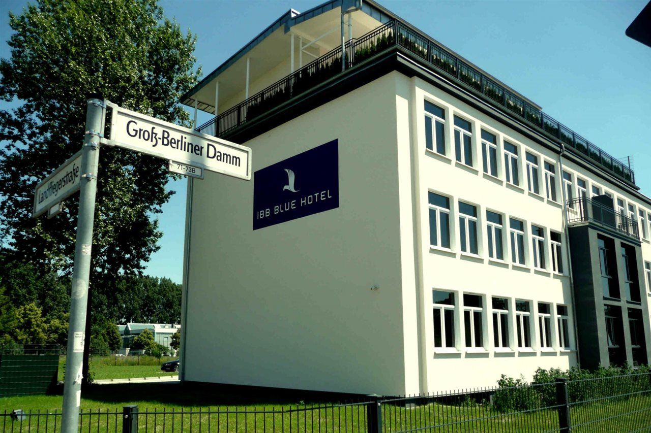 B&B Hotel Berlin-Adlershof Екстериор снимка